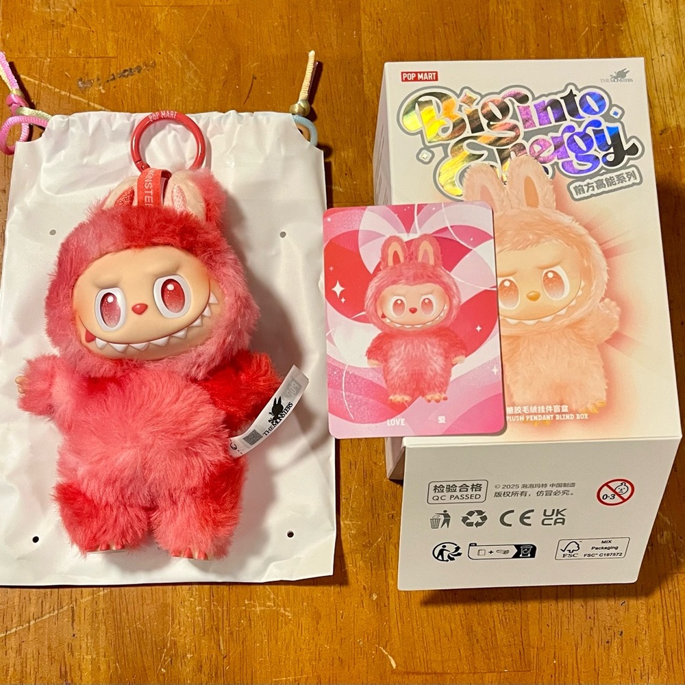 POP MART The Monsters/Labubu Big into Energy (LOVE CONFIRMED)